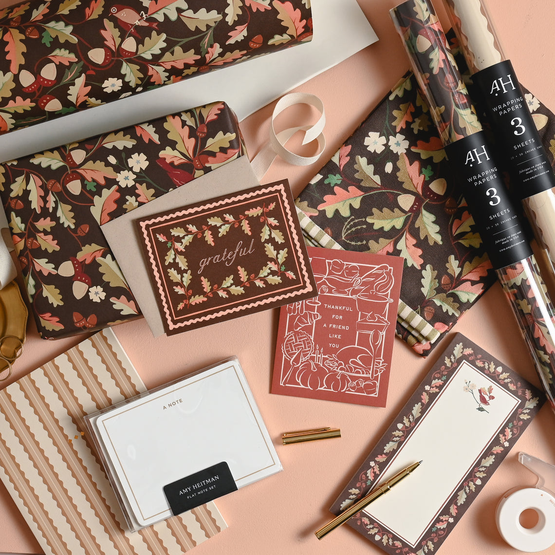 Tan Scallop Flat Note Set
